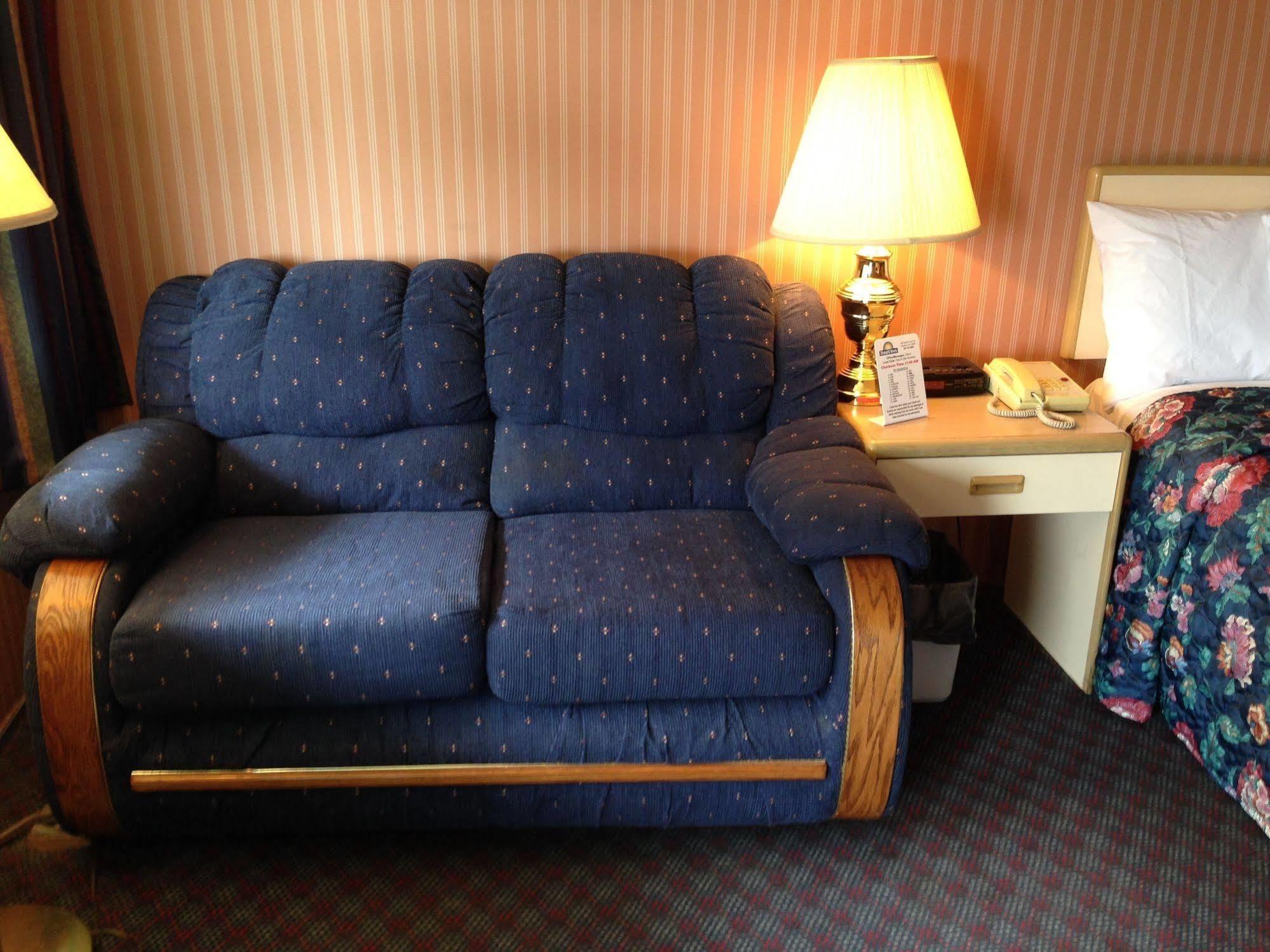 Days Inn By Wyndham Florence Downtown Exteriör bild